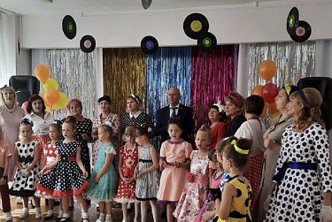 Парламентарии – в гостях у воспитателей